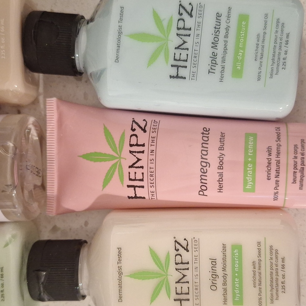 Hempz Ultimate Bundle - Picture 4 of 6